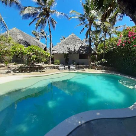 Mbuyu Lodge Watamu Exterior photo