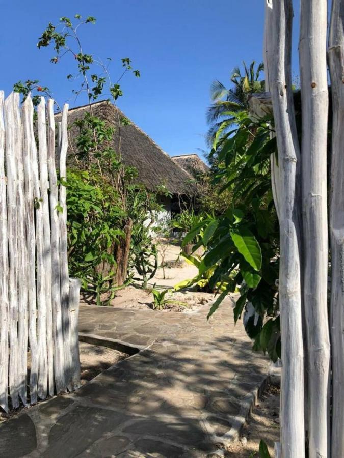 Mbuyu Lodge Watamu Exterior photo